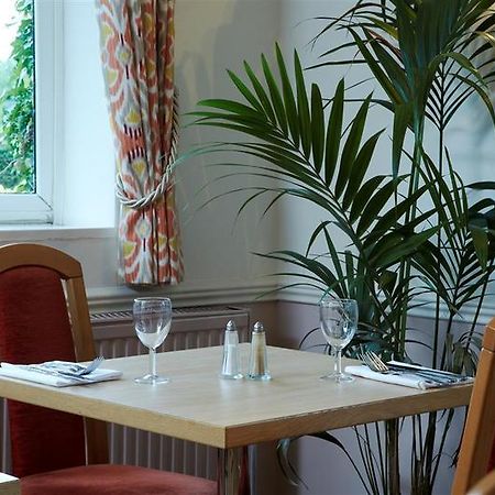 Consort Hotel Rotherham Eksteriør billede