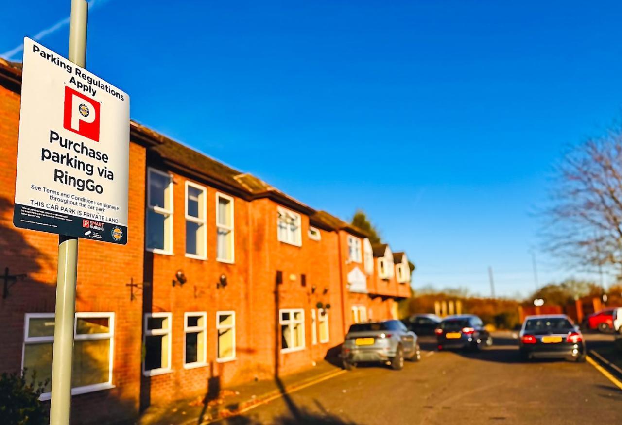 Consort Hotel Rotherham Eksteriør billede
