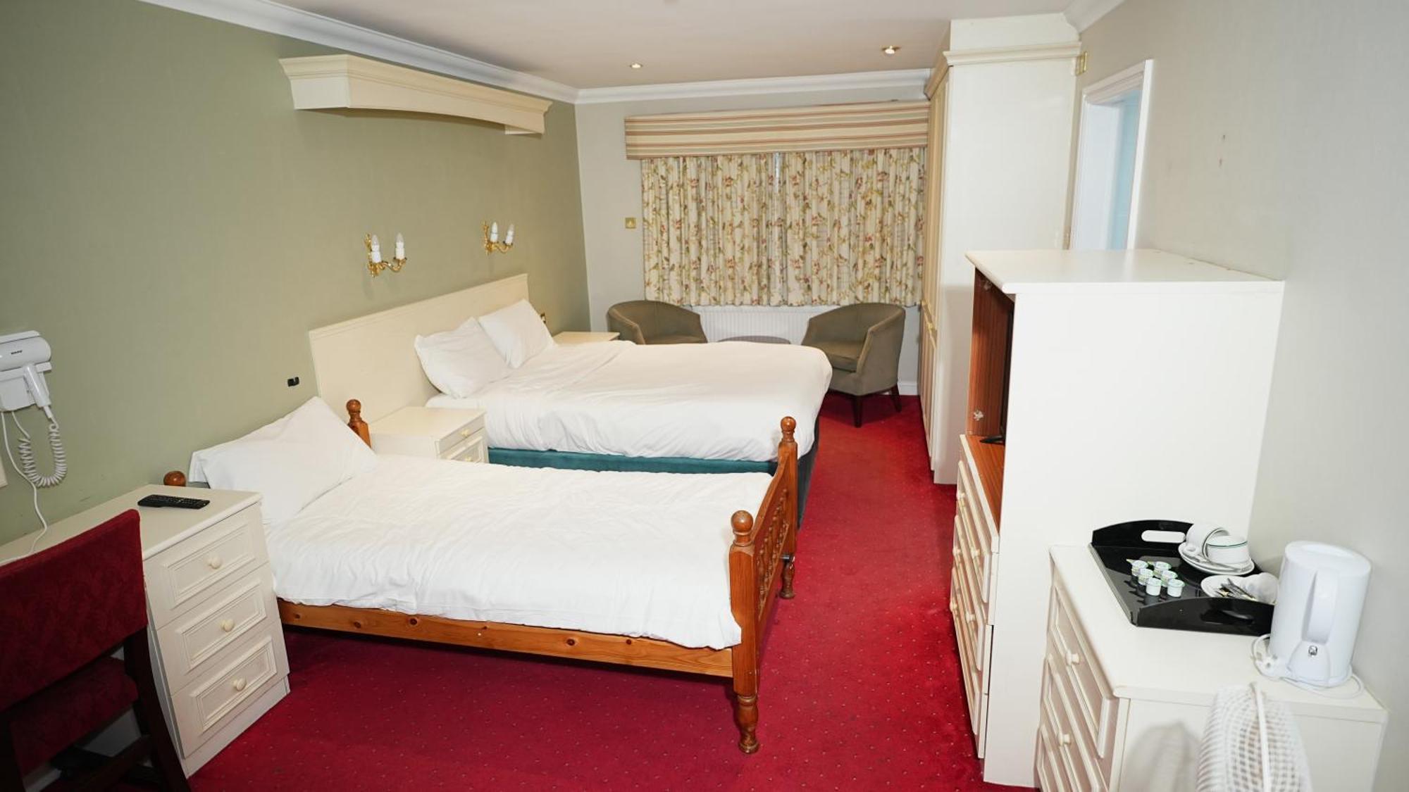 Consort Hotel Rotherham Eksteriør billede