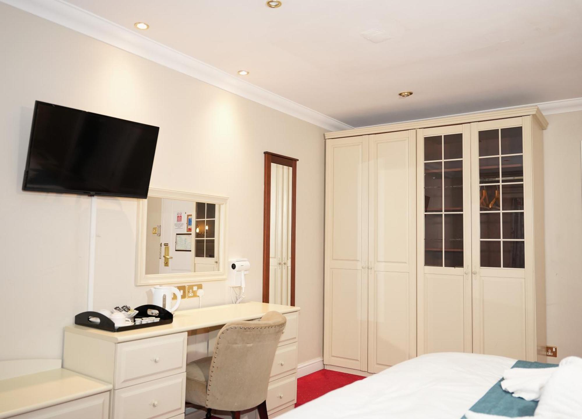 Consort Hotel Rotherham Eksteriør billede